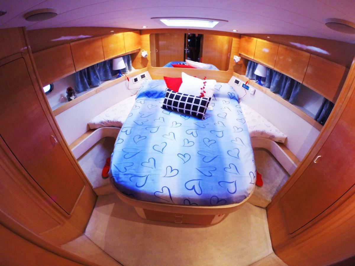 Botel Yacht Sorrento