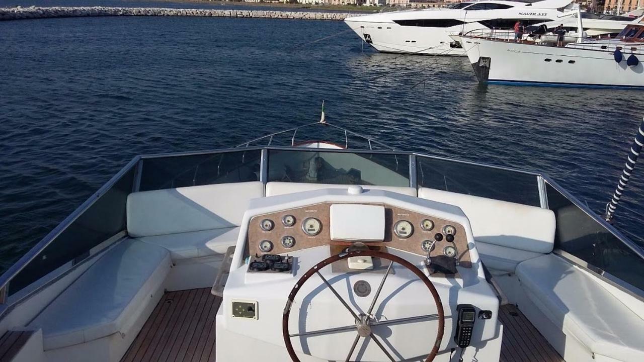 Yacht 3* Sorrento